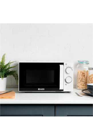 Haden 195678 White 700W 20L Microwave 