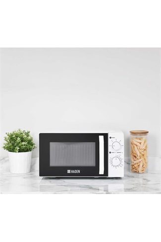 Haden 210487 White 700W 17L Standard Microwave