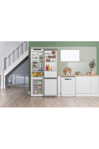 Bosch Series 4 KGN392LAFG Stainless Steel 60cm Frost Free Fridge Freezer 