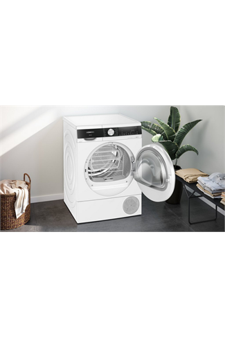 Siemens extraKlasse WQ45G2D2GB White 9kg Heat Pump Tumble Dryer