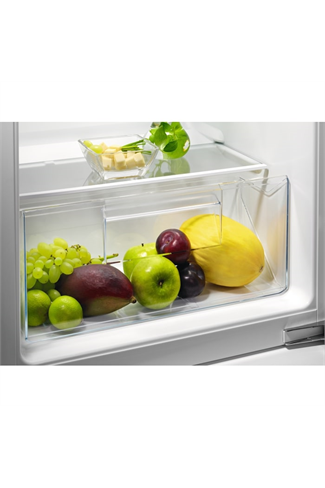 Zanussi ZRAN88ES Integrated 55cm Larder Fridge