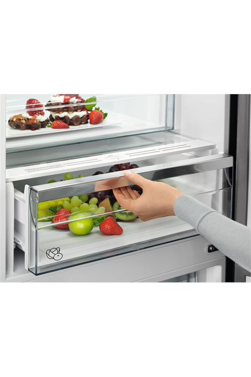 The new AEG matching fridge and freezer offers a more spacious